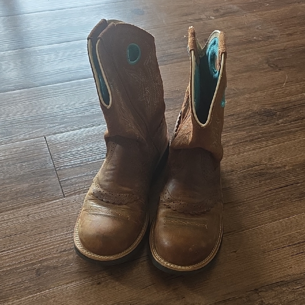 Ariat Brown Leather Western Ankle Boots with Teal Lining
